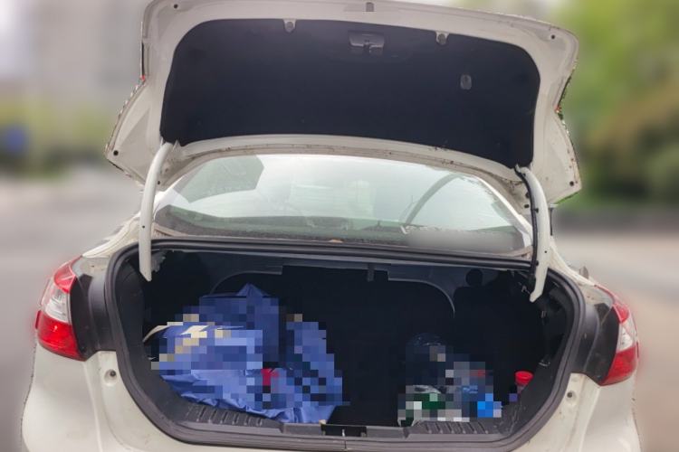 Used Ford Focus 2012 Sedan 1.6L Automatic Fashion Edition
