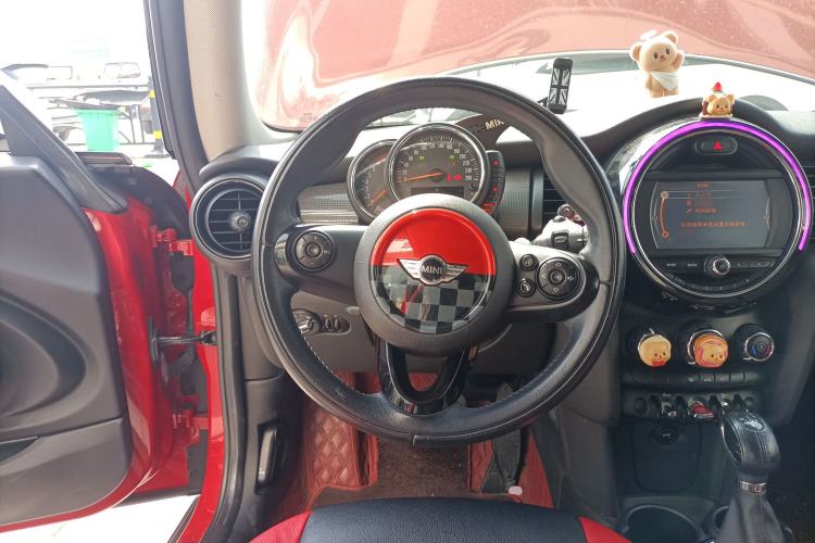 Used MINI MINI 2014 1.5T COOPER Fun