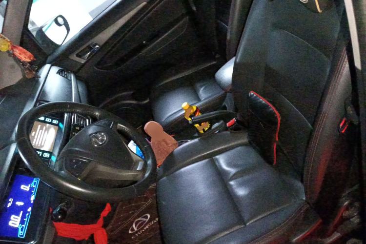 Used CHANGAN KAICHENG Oushang A600 2016 1.5L Manual Luxury 7-Seater