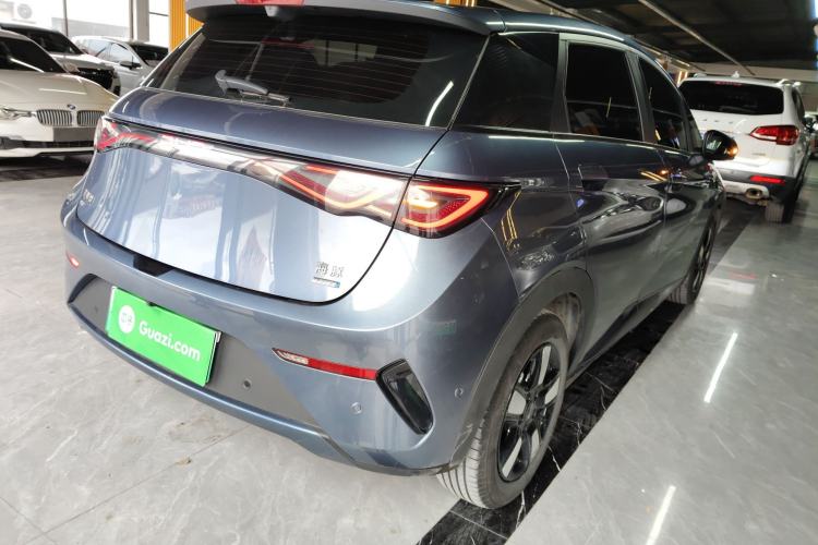 Used BYD Dolphin 2025 Intelligent Driving Version 410 km Fashion Edition
