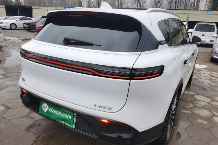 Used VOYAH FREE 2021 Four-Wheel Drive Standard Range-Extended Exclusive Luxury Package