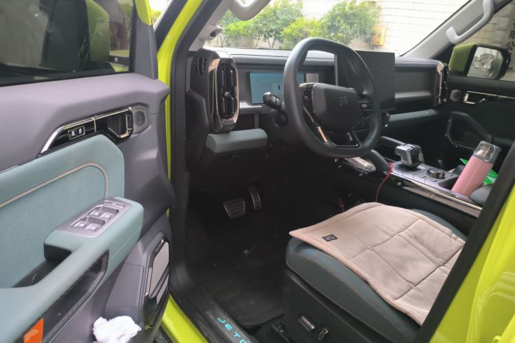 Used JETOUR Traveler 2023 2.0T Four-Wheel Drive Conqueror
