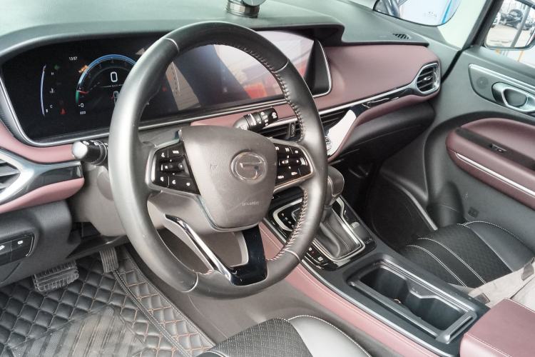 Used GAC Trumpchi M6 2021 PRO 270T DCT Luxury Edition Center Console