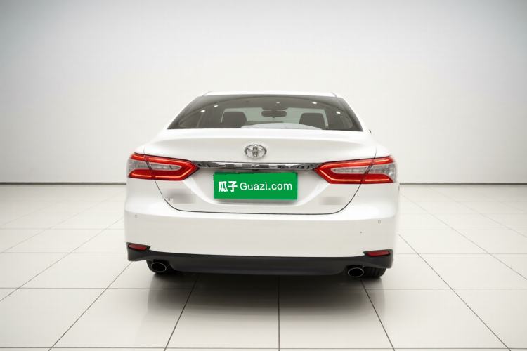 Used Toyota Camry 2018 2.0G Luxury Edition
