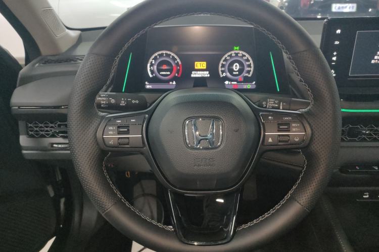 Used Honda Accord 2025 260TURBO Luxury Edition Steering Wheel