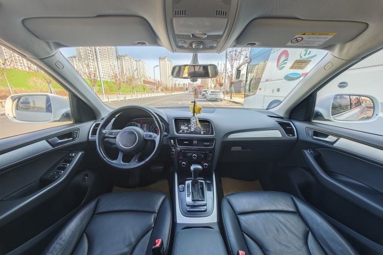 Used Audi Q5 2015 40 TFSI Technology Edition