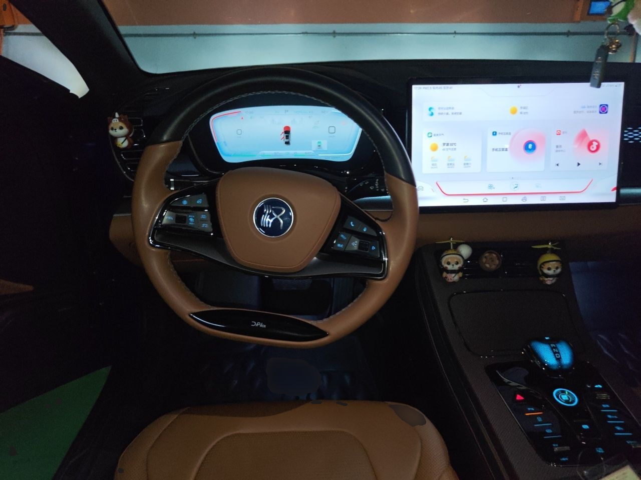 BYD Han 2022 DM-i 121KM Luxury Model — снимка 10