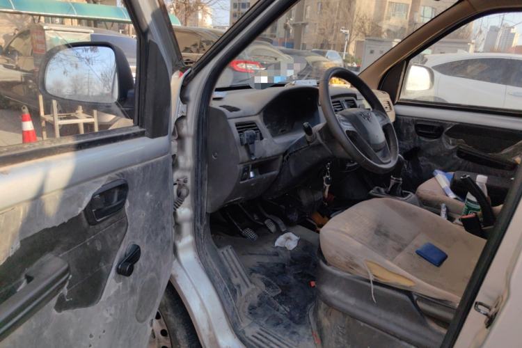 Used Wuling Rongguang 2019 1.2L S Van Standard Model with 5 Seats Driver Seat