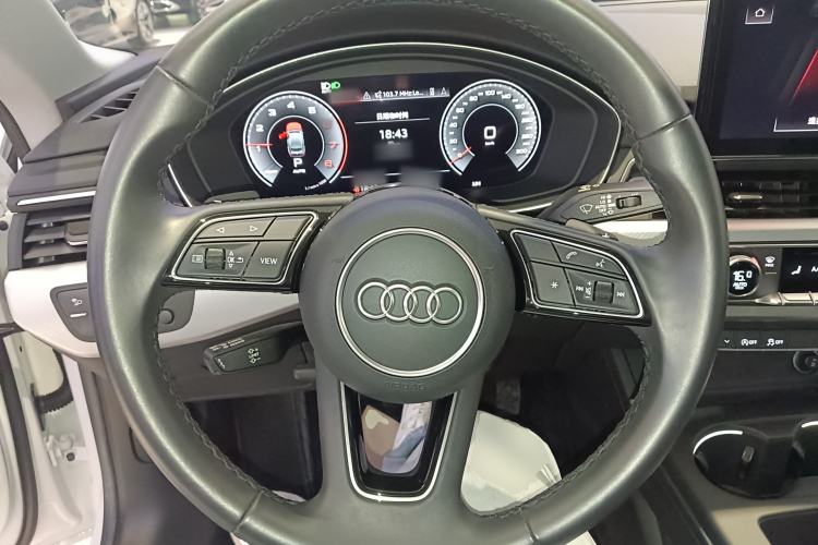 Used Audi A5 2021 Sportback 40 TFSI Fashionable and Dynamic Model Steering Wheel