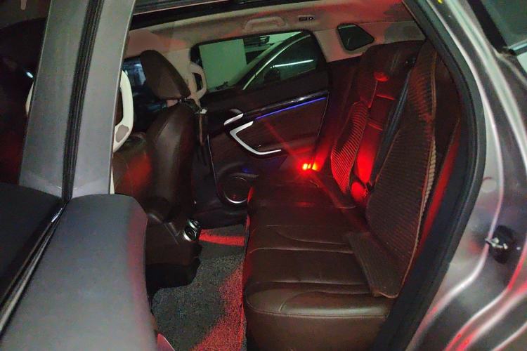 Used Wey VV7 2017 2.0T Ultra-Luxury Version
