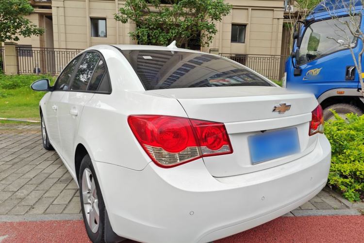 Used Chevrolet Cruze 2013 1.8L SE AT Exterior 2