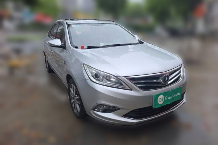 Used CHANGAN Eado 2015 1.6L Manual Luxury Model China IV Standard Front Right 45 Deg