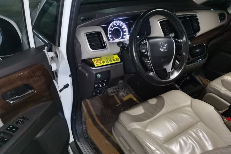 Used Honda Odyssey 2017 2.4L Luxury Edition Driver Seat