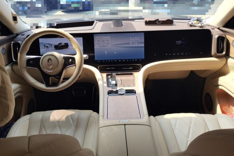 Used Hima AITO M9 2024 Range-Extended Ultra Version 42 kWh 6-Seater Model Center Console