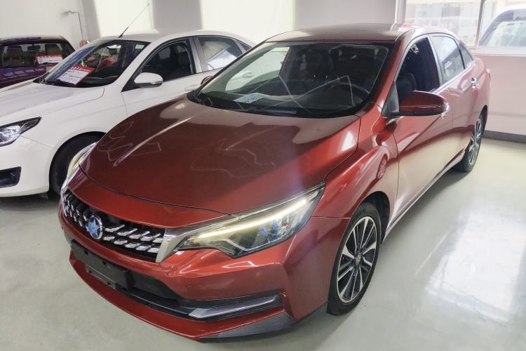 Used Venucia D60 2019 100 000-Yuan Glory 1.6L XV CVT Chenyue Edition China VI Standard
