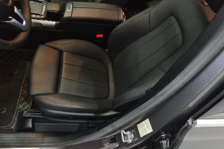 Used Mercedes-Benz GLB 2021 GLB 200 Dynamic Edition Left Front Seat