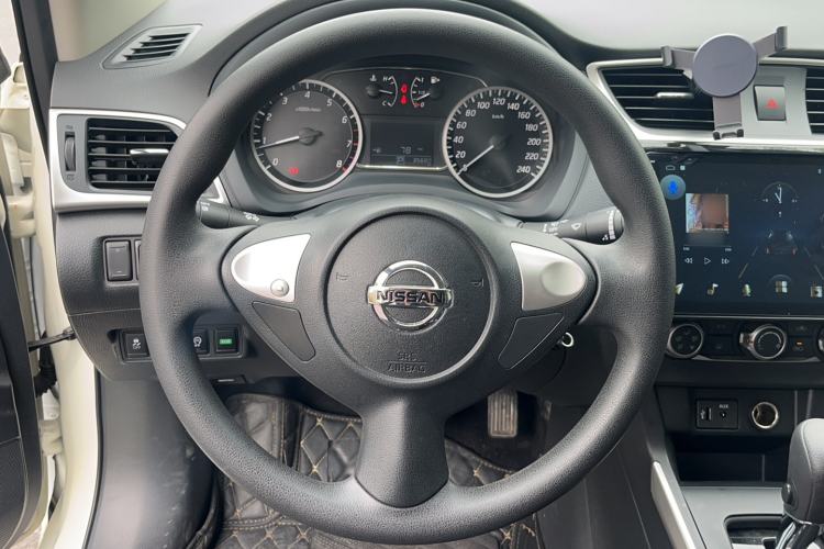 Used Nissan Sylphy 2021 Classic 1.6XE CVT Comfort Edition Steering Wheel