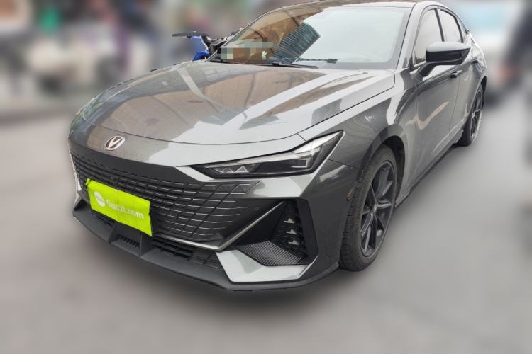 Used Changan UNI-V 2023 1.5T Prestige Model