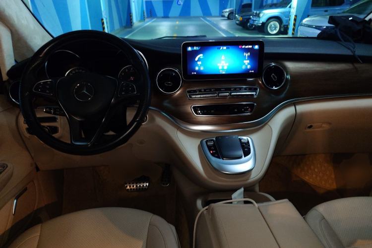 Used Mercedes-Benz V-Class 2021 V 260 Prestige Edition