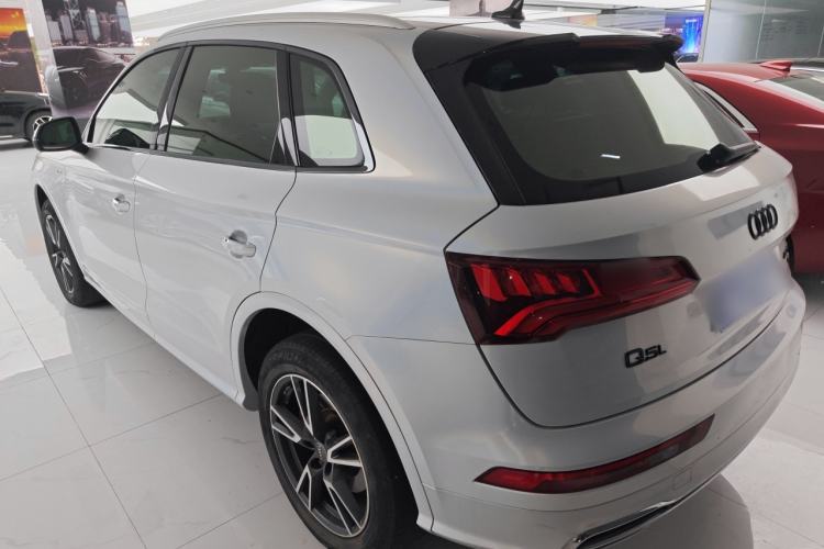 Used Audi Q5L 2018 45 TFSI Prestige Fashion Edition China V Emission Standard Rear Left 45 Deg