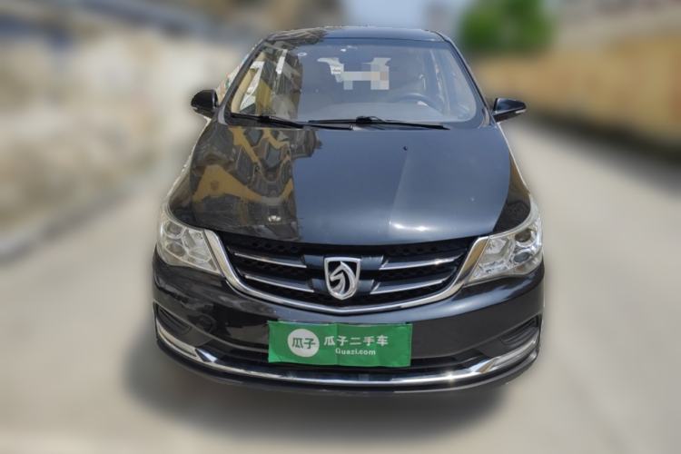 Used Baojun 730 2016 Revised 1.5L Manual Standard Version 7 Seats China V Emission Standard
