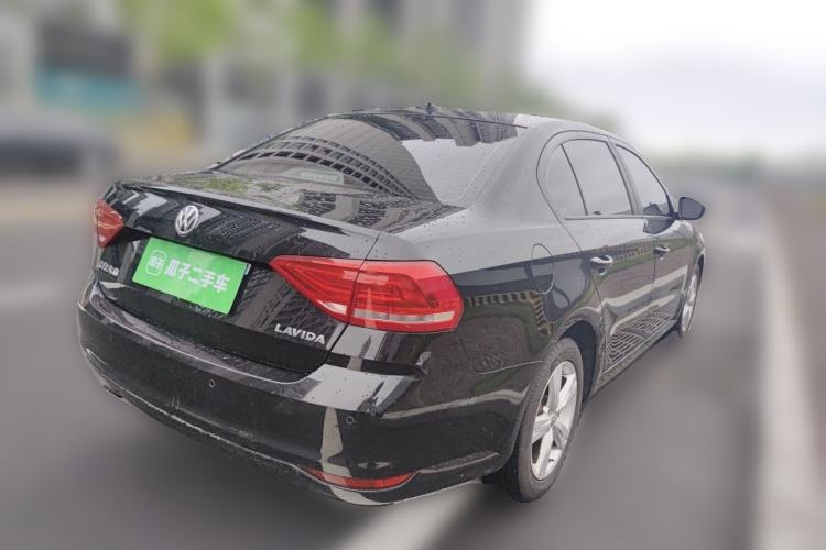 Used Volkswagen Lavida 2017 1.6L Automatic Fashion Edition

