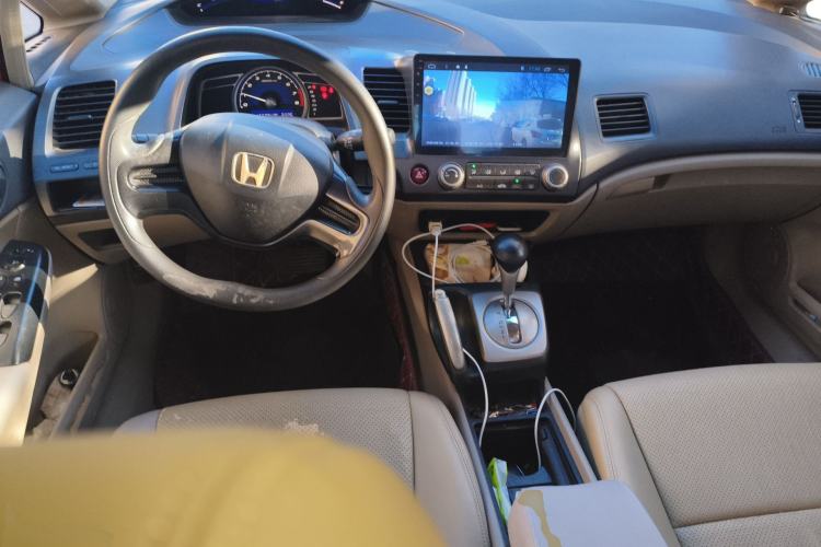 Used Honda Civic 2009 1.8L Automatic Classic Edition Center Console