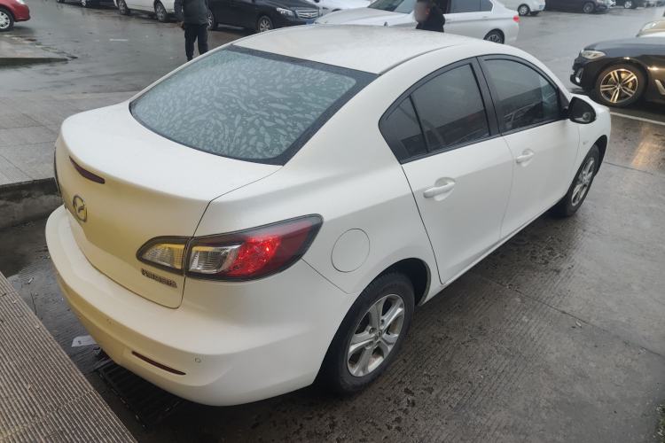 Used Mazda Mazda 3 2015 Sedan 1.6L Automatic Comfort Model