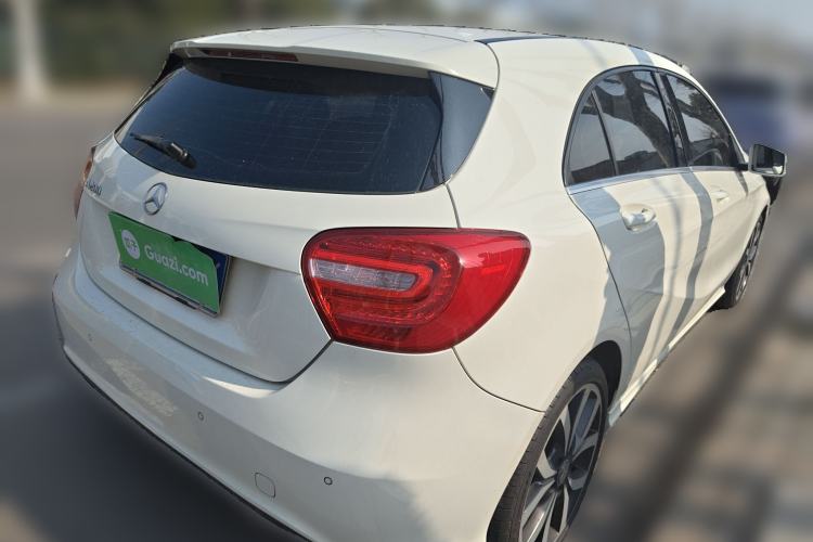 Used Mercedes-Benz A-Class 2015 A 200 Fashion Model