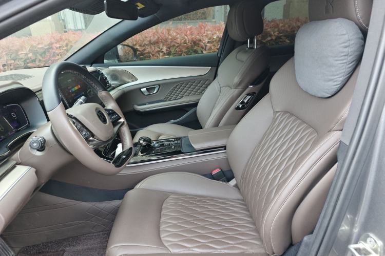 Used BYD Han 2023 DM-i Champion Edition 121KM Prestige Model
