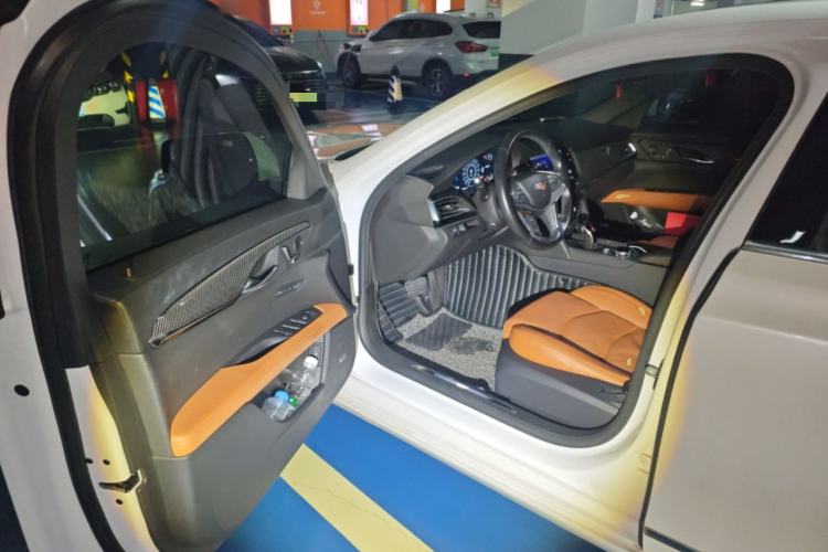 Used Cadillac CT6 2022 28T Luxury Edition Driver Seat