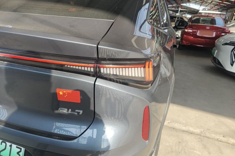 Used Livan Livan 7 2023 605 km ZHU FENG