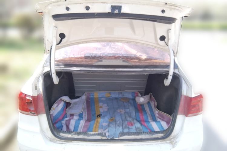 Used Volkswagen Santana 2018 1.5L Manual Fashion Edition Trunk