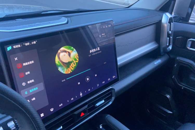 Used JETOUR Traveler 2023 2.0T All-Wheel-Drive Crosser