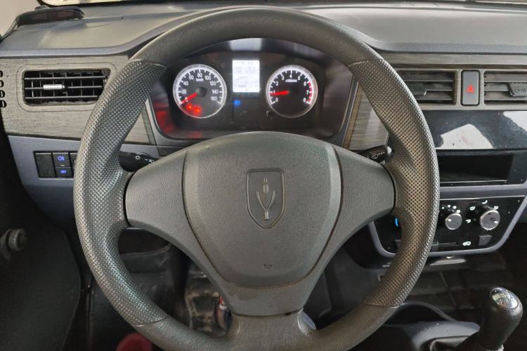 Used Jinbei Hiace X30 2021 1.5L Standard Model Central Air Conditioning EPS Version Bus China VI Emission Standard SWC15M