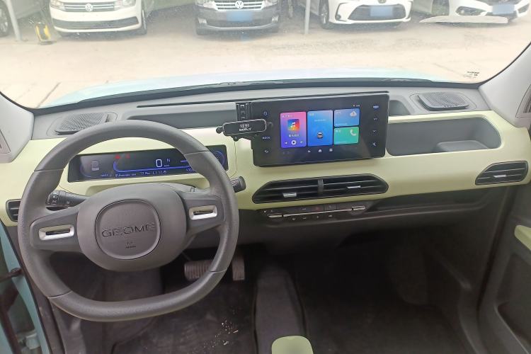 Used Geely Galaxy Panda 2023 Panda Mini 120km Super Cute Bear