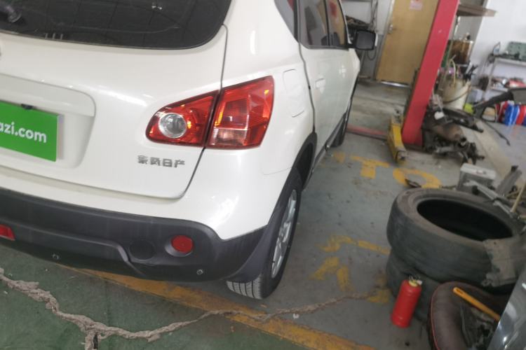 Used Nissan Qashqai 2012 2.0 XL Fire 6MT 2WD Exterior 3