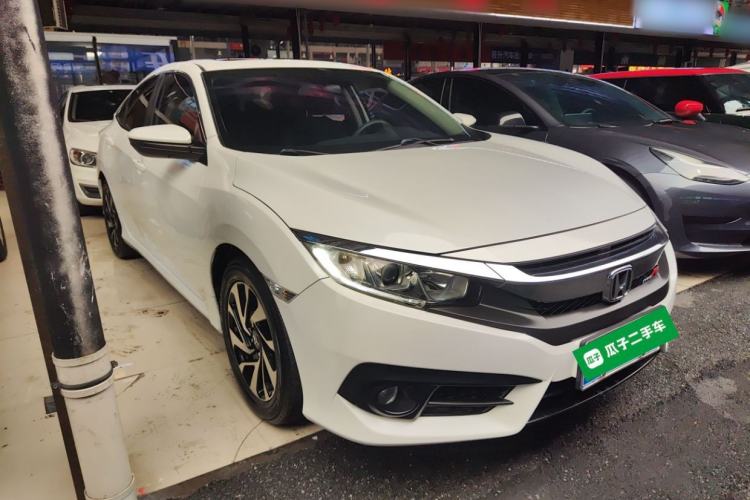 Used Honda Civic 2016 220TURBO CVT Luxury Edition
