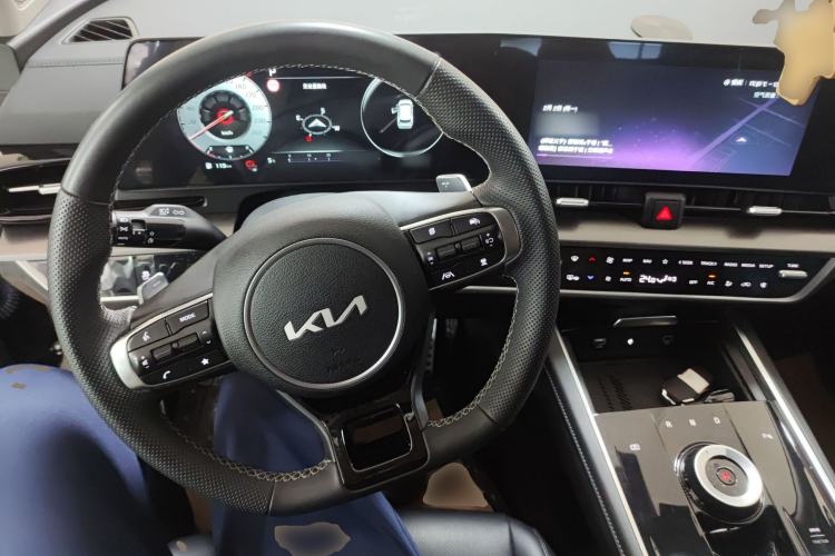 Used Kia Sportage (Chinese Domestic Model) 2025 2.0T Two-Wheel-Drive Prestige Edition