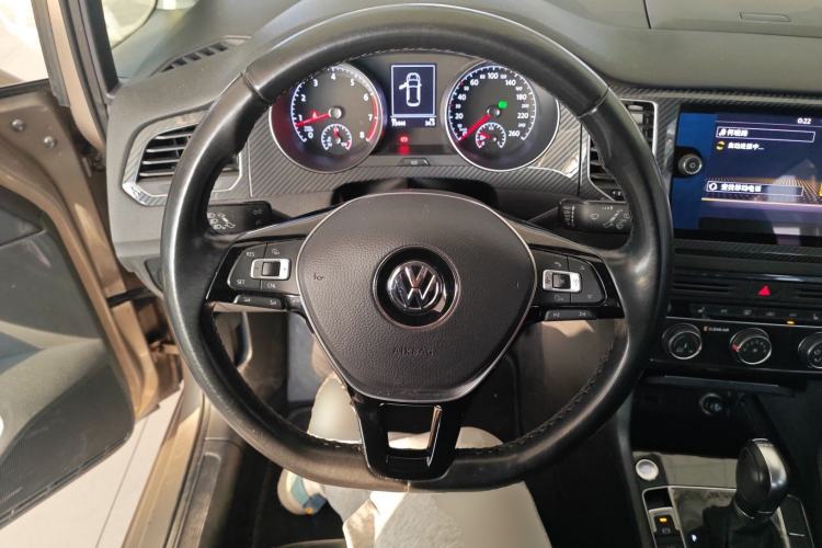 Used Volkswagen Golf Sportsvan 2018 230TSI Automatic Luxury Model