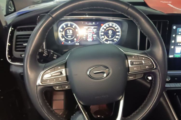 Used GAC Trumpchi M8 2021 Master Series 390T Ultimate Edition Steering Wheel