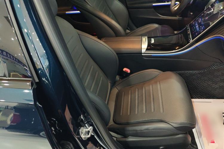 Used Mercedes-Benz C-Class 2023 C 260 L Bright Night Sports Edition
