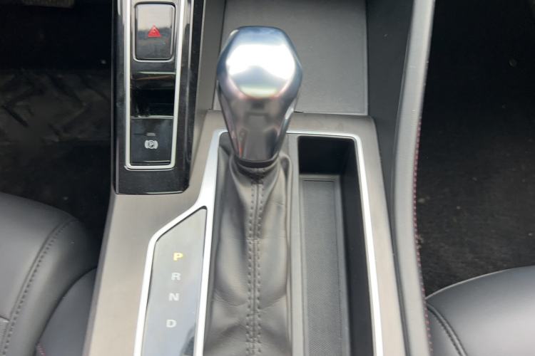 Used Roewe i5 2023 1.5L CVT Luxury Edition