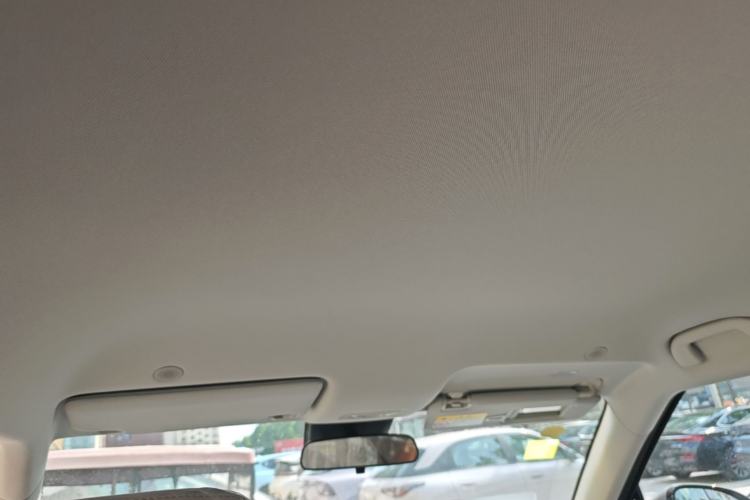 Used BYD Yuan UP 2025 Model 301KM Leading Version
