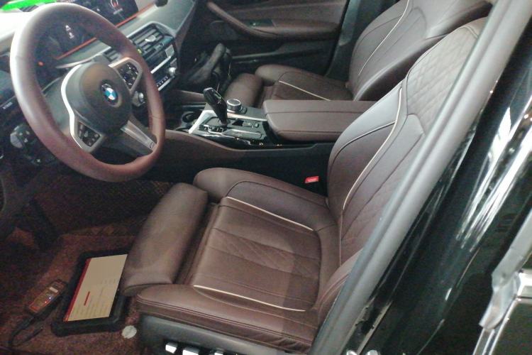 Used BMW 5 Series 2022 Second Facelift 530Li Luxury Version M Sport Package
