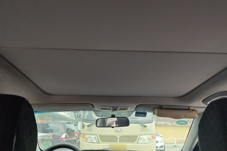 Used Hyundai Mistra 2014 1.8L Automatic Smart GLS Headliner