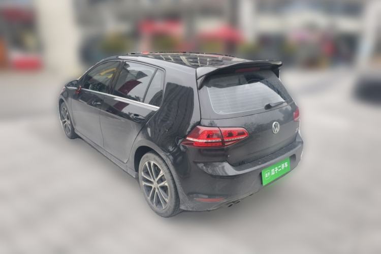 Used Volkswagen Golf 2017 280TSI Automatic R-Line Million-Vehicle Commemorative Edition Rear Left 45 Deg