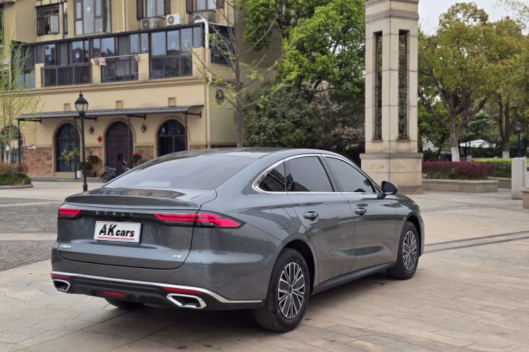 Used Geely Auto Emgrand 2026 Model 5th Generation 1.5L CVT Luxury Edition
