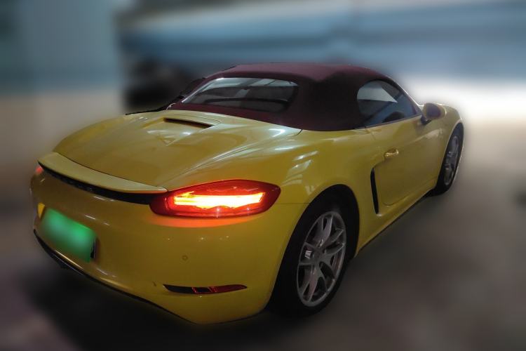 Used Porsche 718 2018 Boxster 2.0T Rear Right 45 Deg