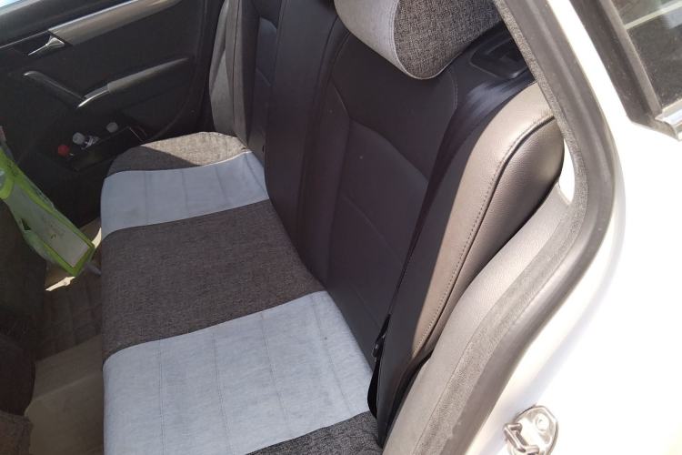 Used Volkswagen Gran Lavida 2013 1.6L Manual Fashion Model Left Rear Seat